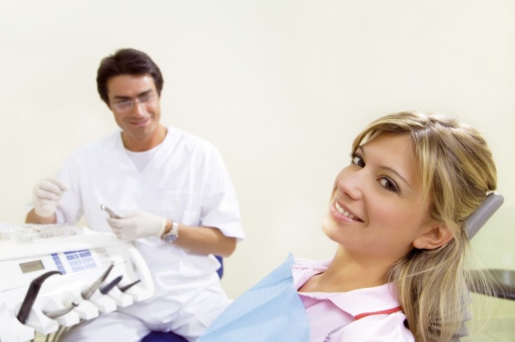Essential Factors To Consider When Choosing A Dentist